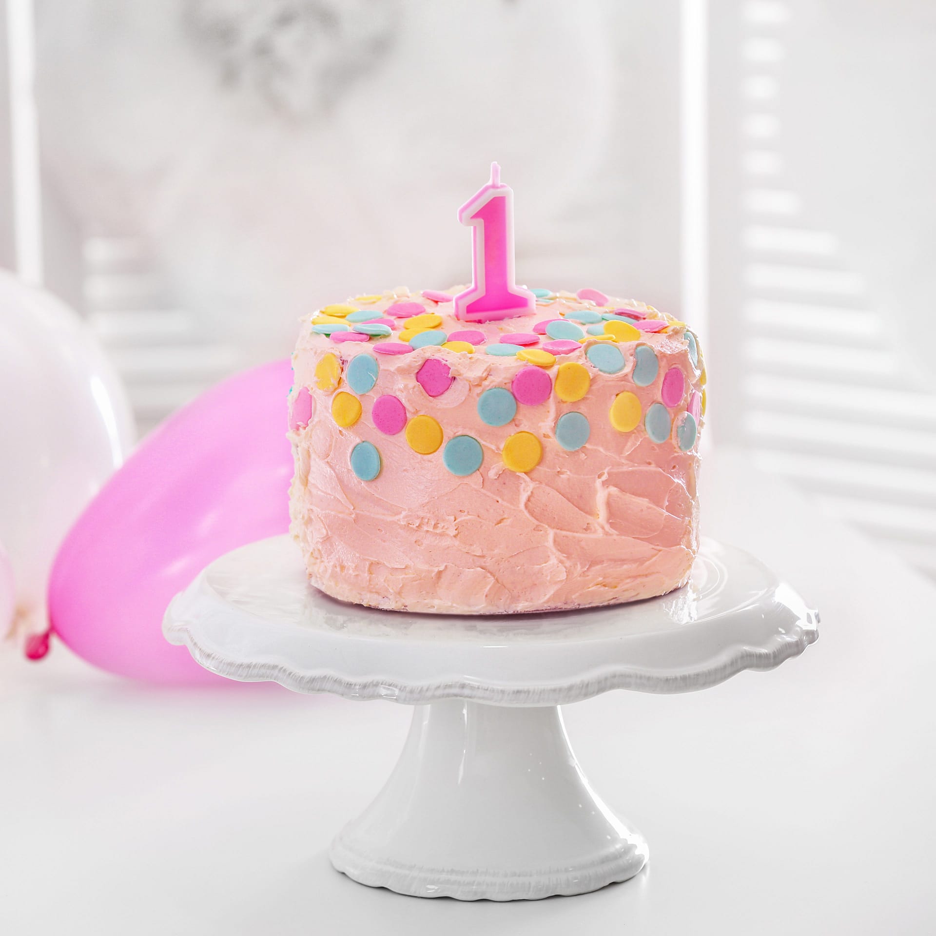 Cake Smash фотосесия 9 Cake Smash фотосесия в София от студио Bloom Atelier 6