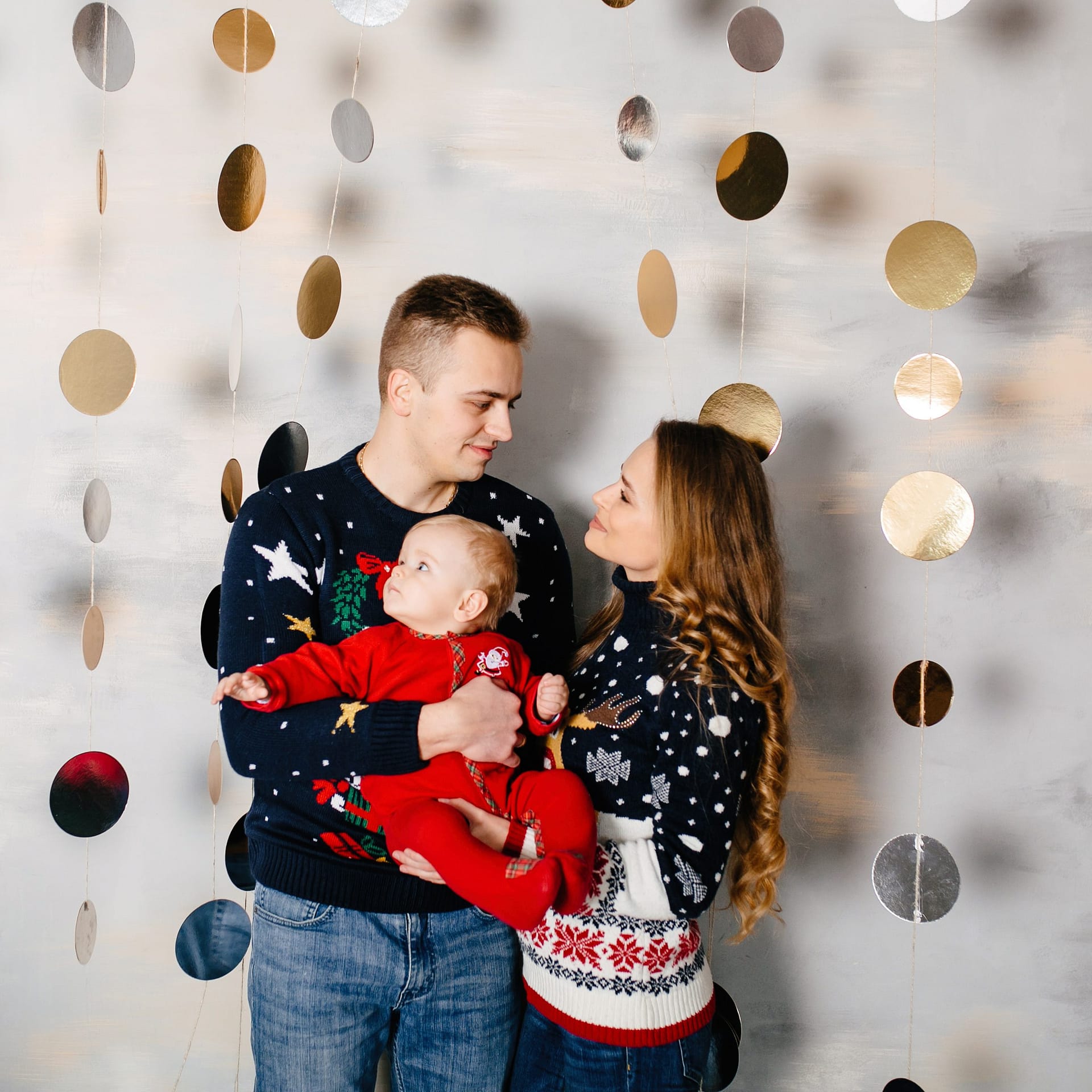 Семейни фотосесии в студио 29 Семейни фотосесии в студио 28